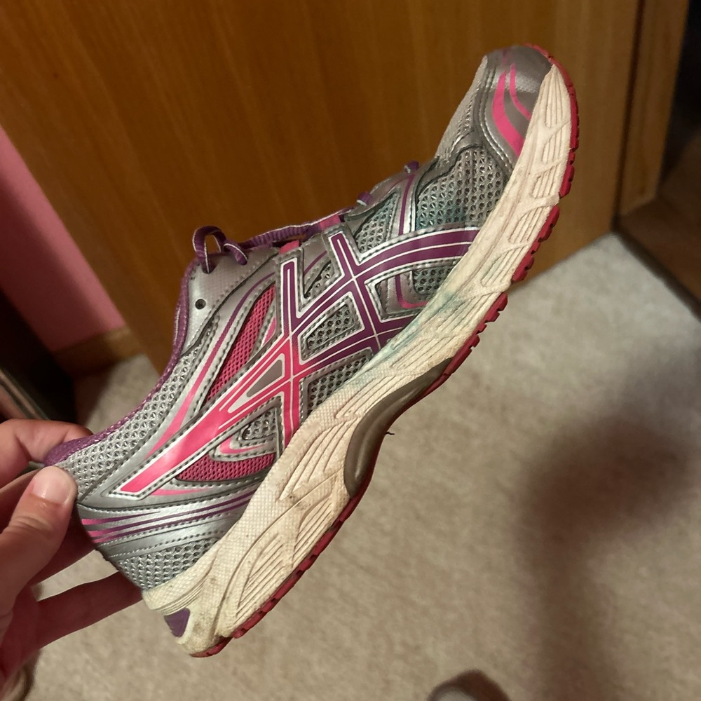 ASICS Athletic Shoes - Picture 2 of 7
